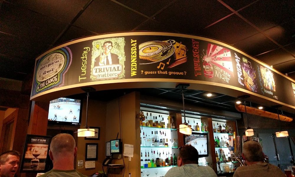 Flying Canoe West Coast Pub